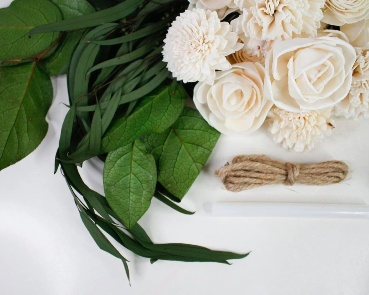 Caprice Mini Bouquet - Image 12