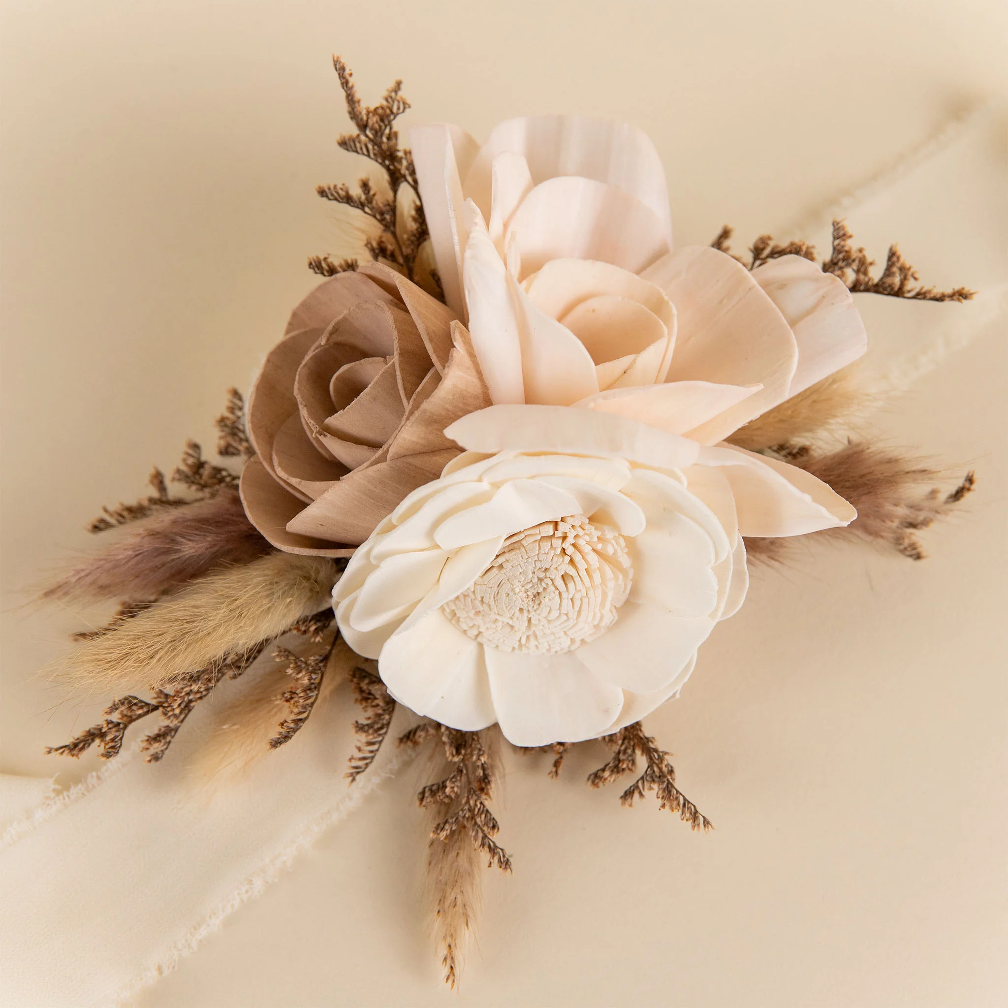 Luxe Amber Special Corsage - Image 2