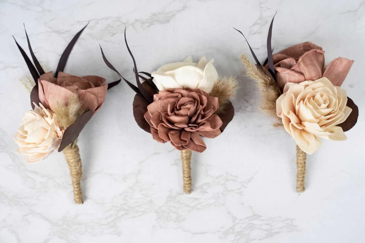 Majestic Boutonniere (Set of 3)