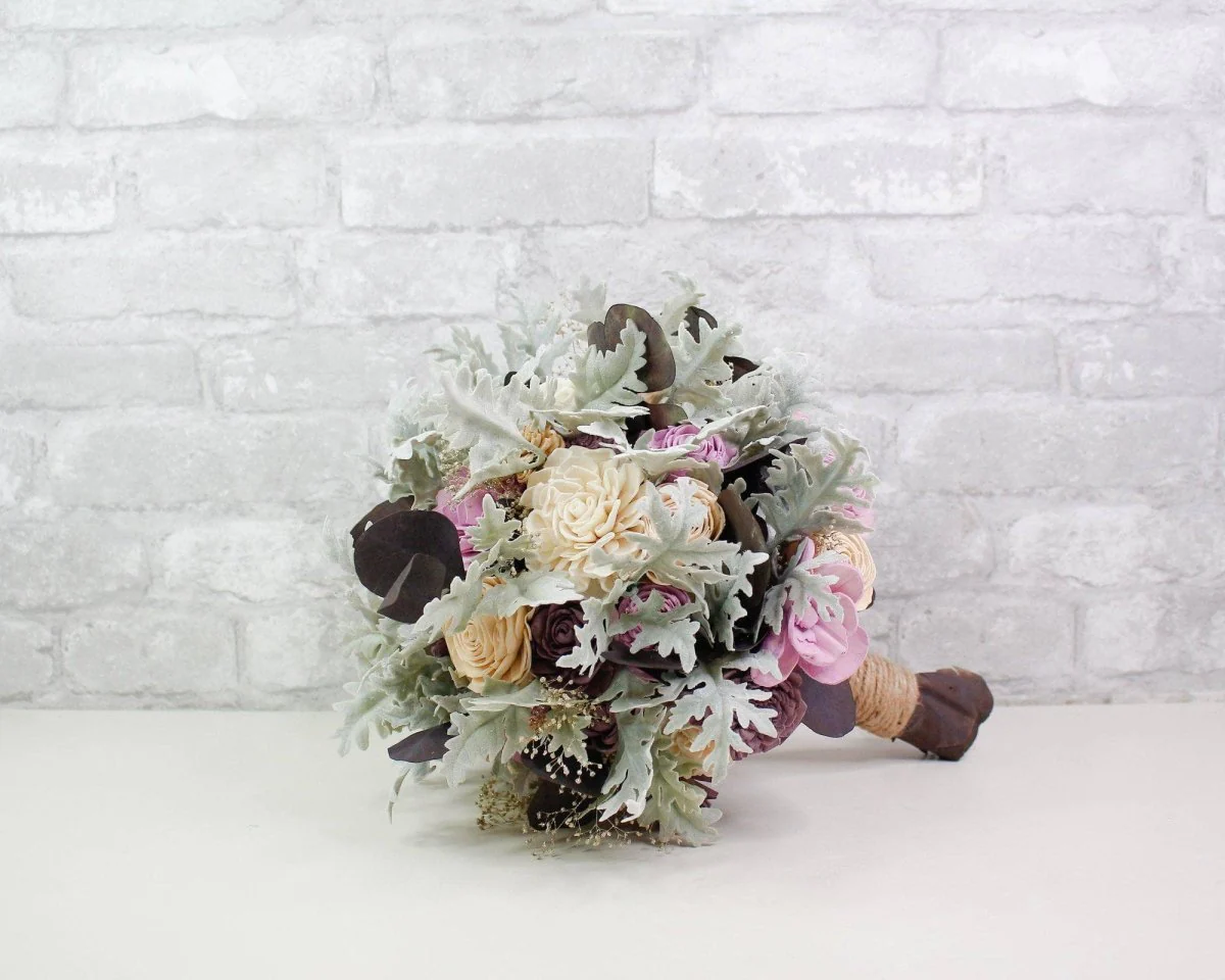 Melrose Magic Bridal Bouquet - Image 10