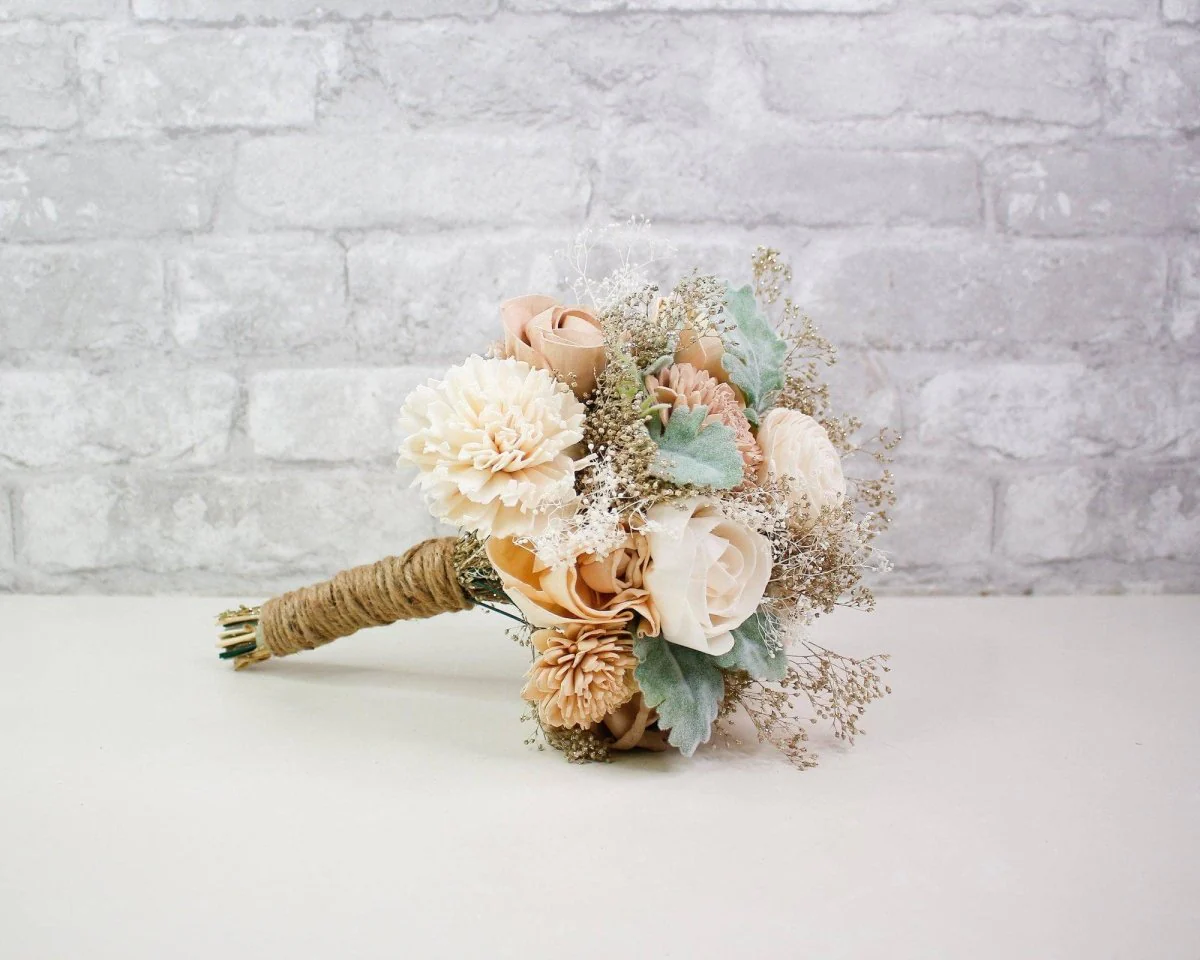 Nearly Nude Mini Bouquet - Image 4