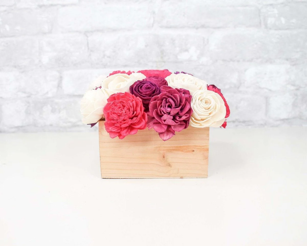 Simple Sola Centerpiece - Cherry/Plum