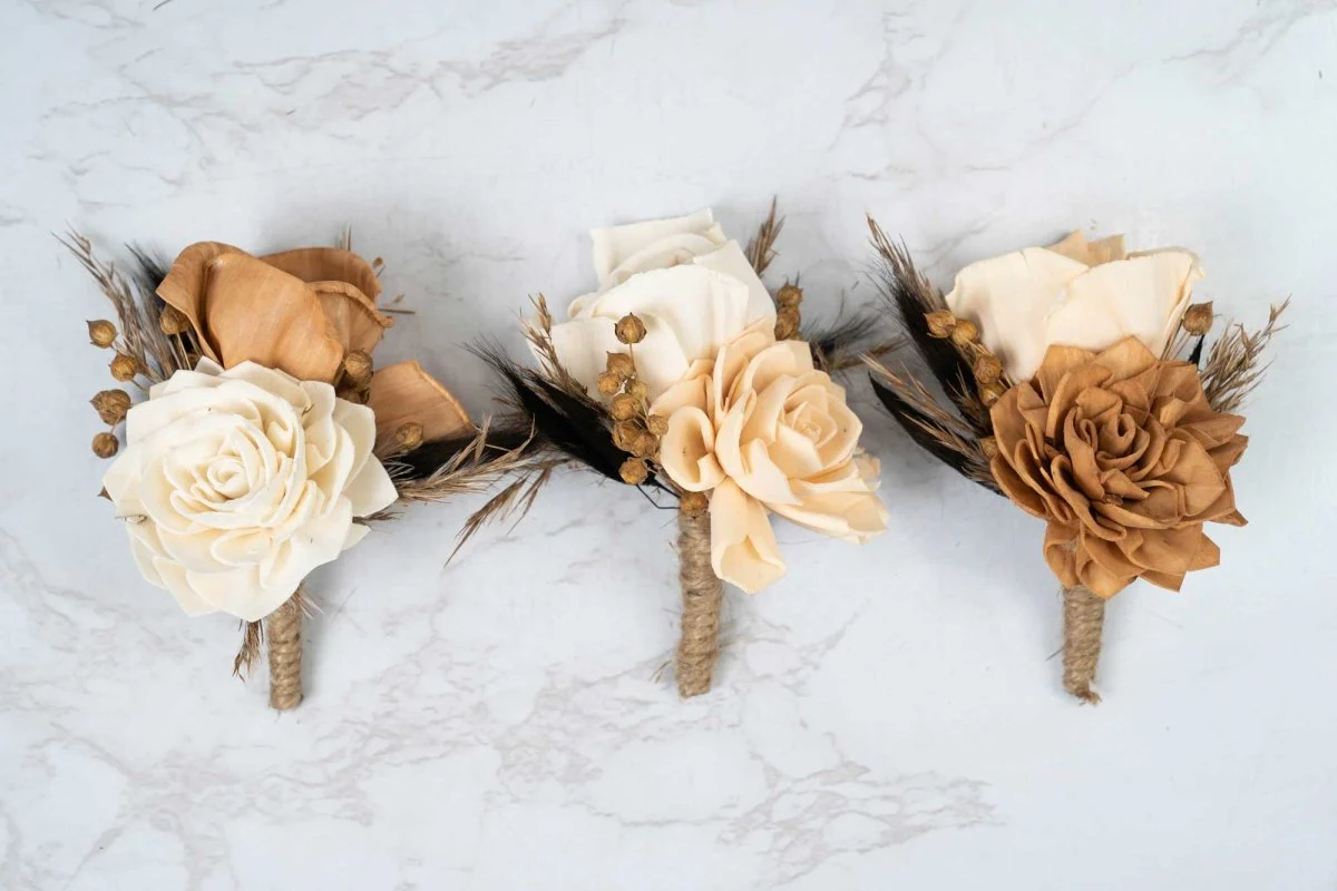 Sun Kissed Boutonniere (Set Of 3)
